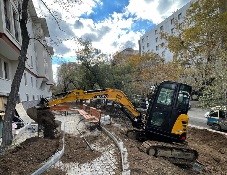 MİNİ EKSKAVATÖR İŞLERİMİZ