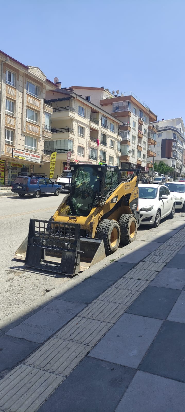 Mamak Mini Kepçe ve Bobcat Kiralama